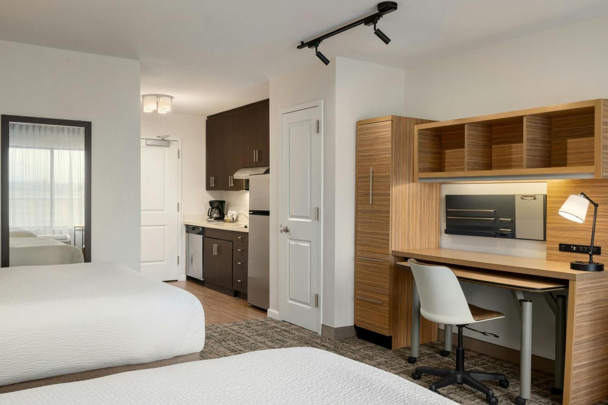 Towneplace Suites By Marriott Alexandria Exterior photo